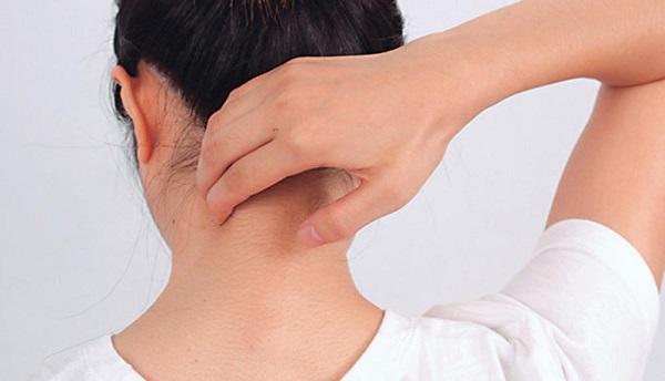 引起肩颈疼痛的主要原因