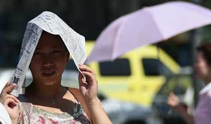 老人该如何度过炎热的夏季？千秋电子玄鹿治疗仪